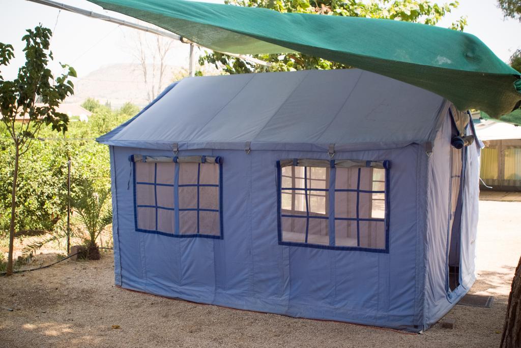 Xenicamp & Bungalows Tolo Exterior photo