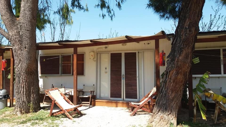 Xenicamp & Bungalows Tolo Exterior photo